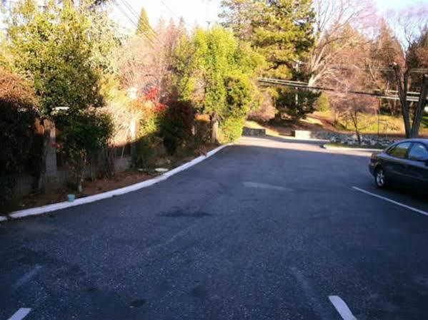 Motel Coach N Four Grass Valley Exterior foto